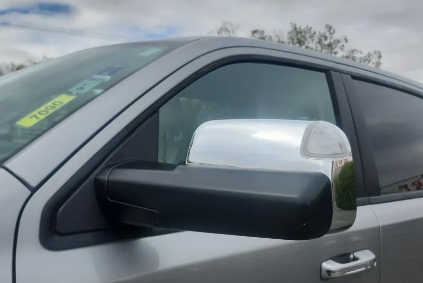 2019 Ram 1500 Laramie photo 1