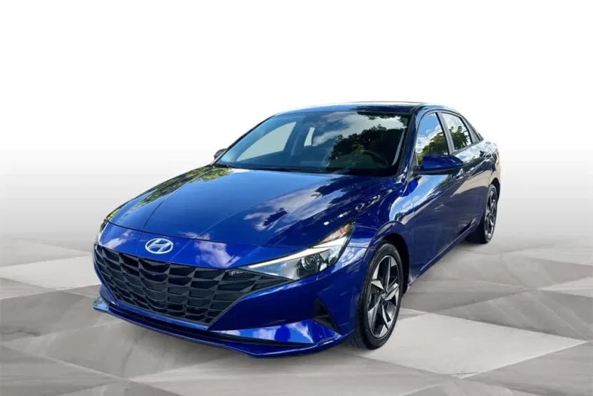 2023 Hyundai Elantra SEL Convenience photo 1