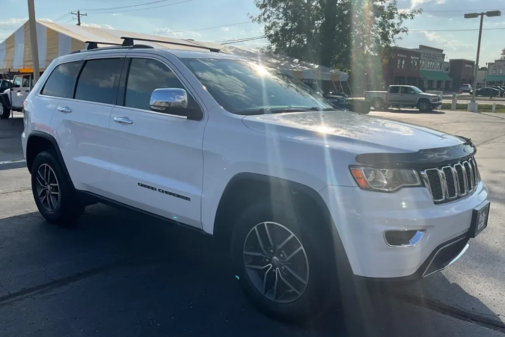 2018 Jeep Grand Cherokee Limited photo 1