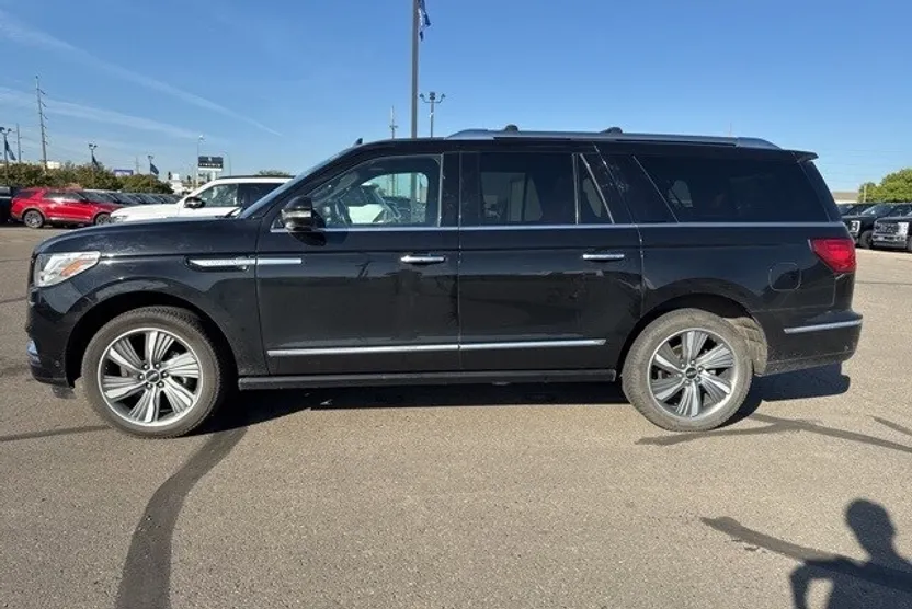 2018 Lincoln Navigator L Reserve photo 1