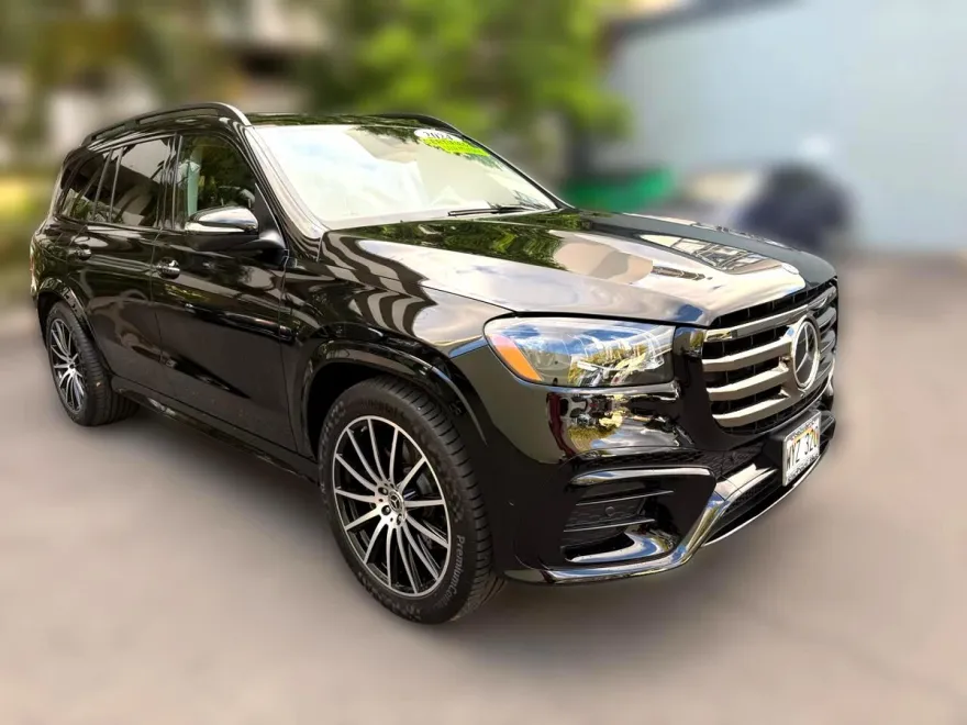 2024 Mercedes Benz GLS 450 4MATIC photo 1