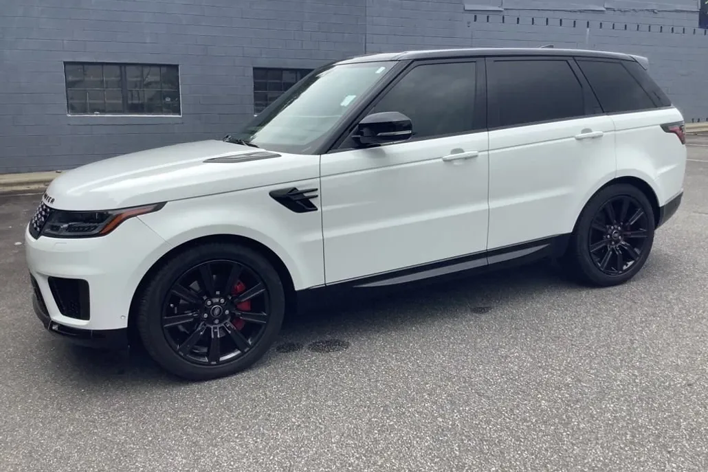 2022 Land Rover Range Rover Sport HSE Silver Edition photo 1