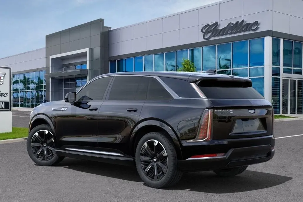 2025 Cadillac Escalade IQ Sport photo 1