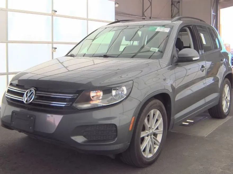2017 Volkswagen Tiguan S Limited photo 1