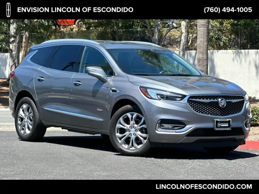 2021 Buick Enclave Avenir photo 1