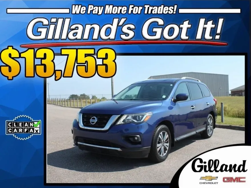 2018 Nissan Pathfinder SV photo 1