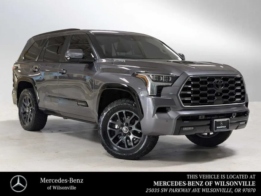 2024 Toyota Sequoia Platinum photo 1