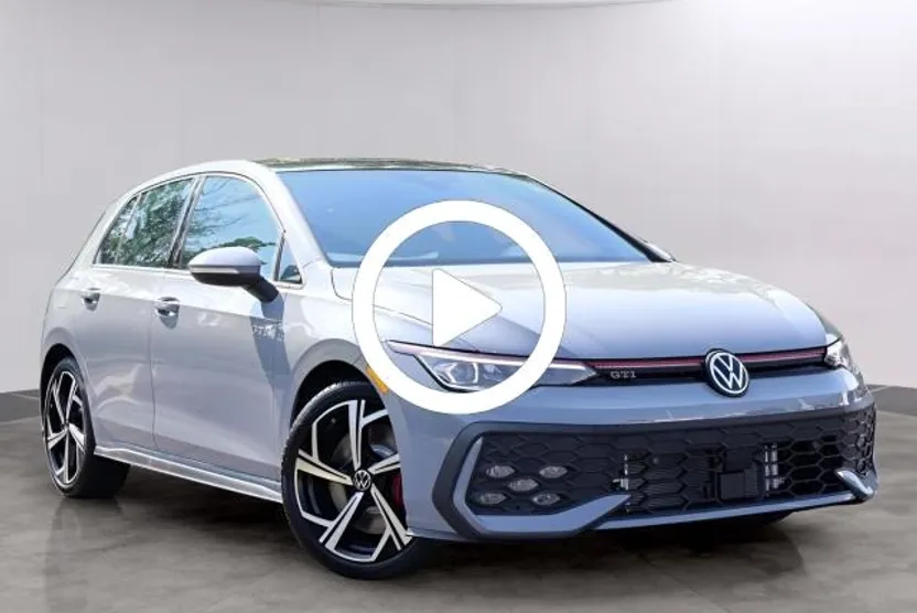 2025 Volkswagen Golf GTI SE photo 1