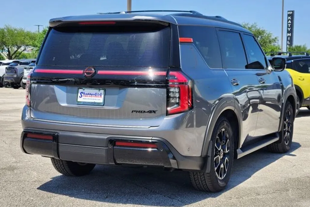 2025 Nissan Armada photo 1