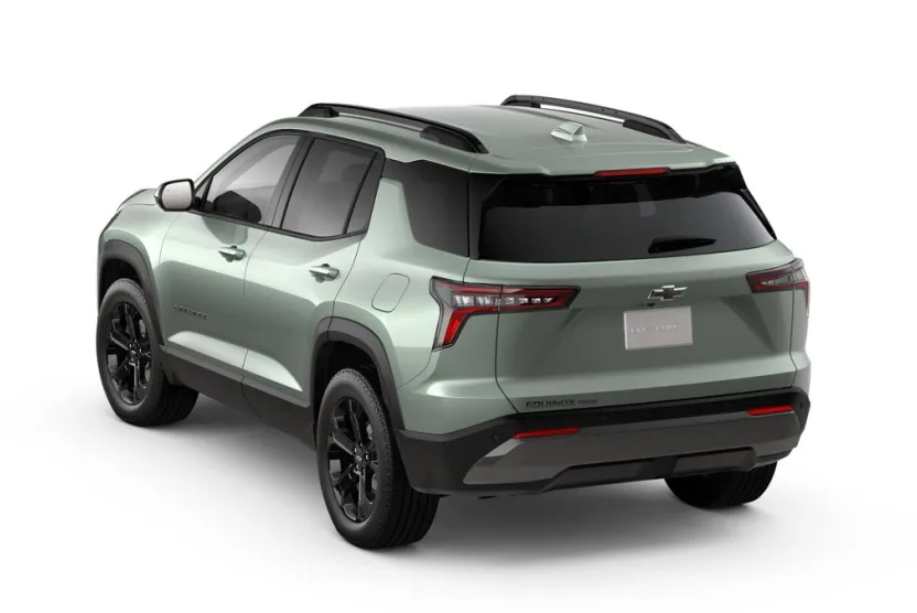 2026 Chevrolet Equinox LT photo 1