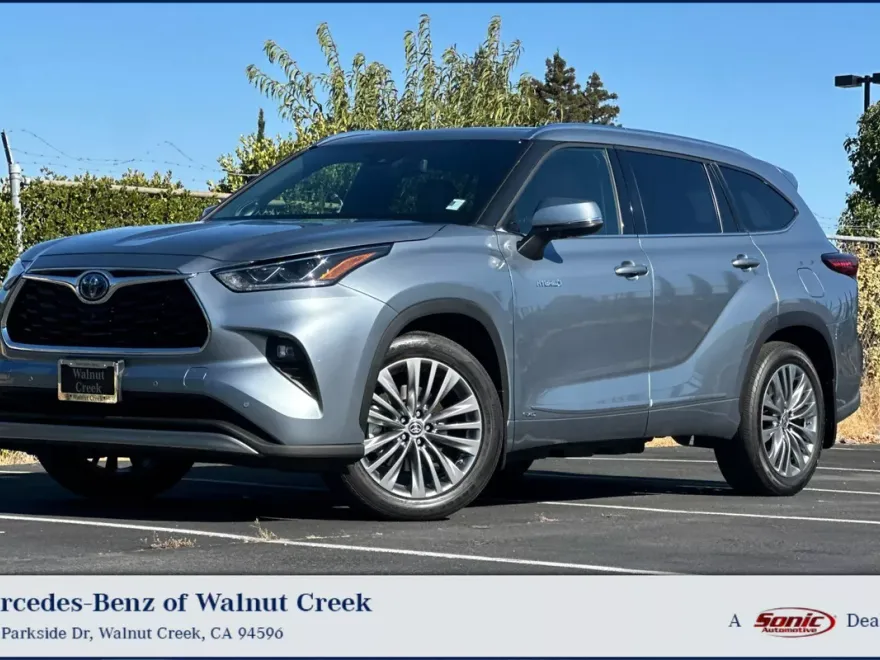 2021 Toyota Highlander Hybrid Platinum photo 1