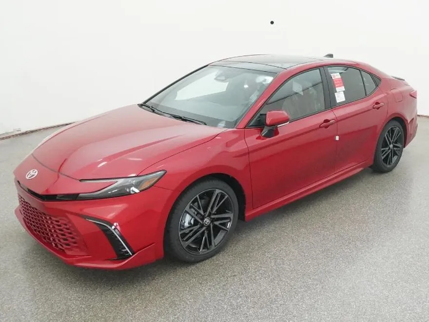 2025 Toyota Camry XSE photo 1