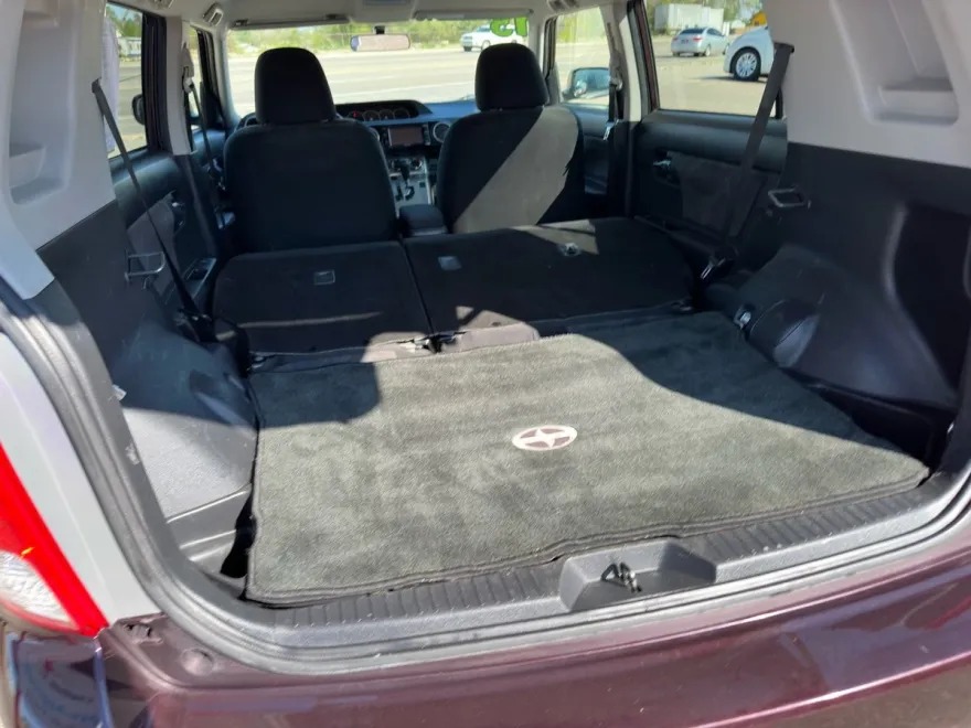 2015 Scion xB Base photo 21