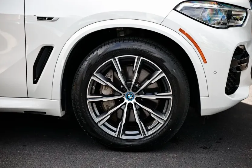2022 Bmw X5 xDrive45e photo 1