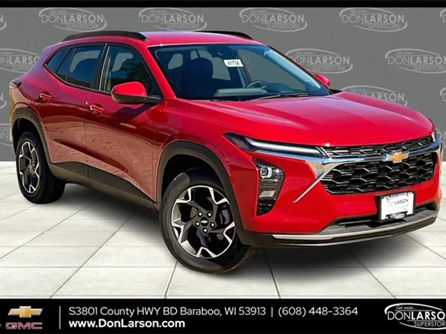 2026 Chevrolet Trax LT photo 1