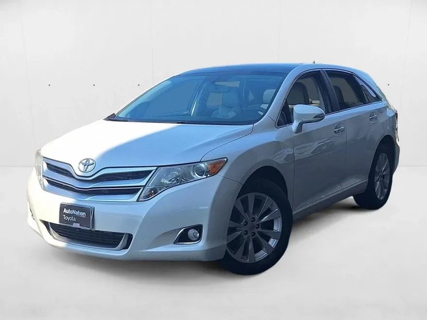 2014 Toyota Venza XLE photo 1