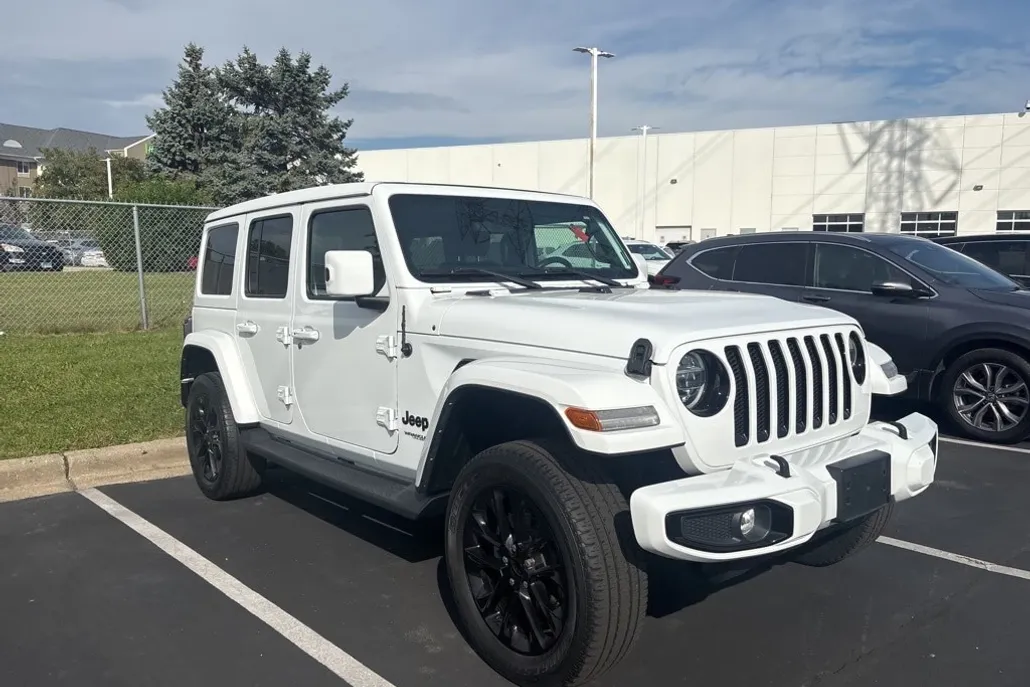 2021 Jeep Wrangler Unlimited Sahara High Altitude photo 1