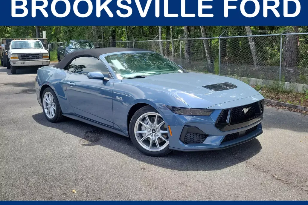 2025 Ford Mustang GT Premium Convertible photo 1