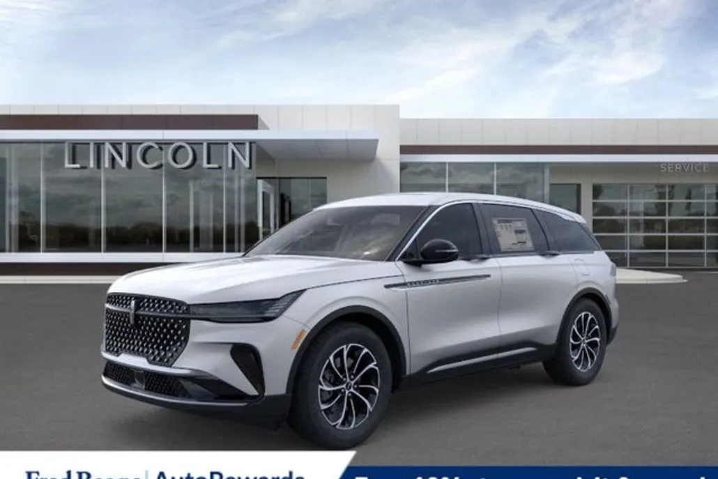 2025 Lincoln Nautilus Premiere photo 1