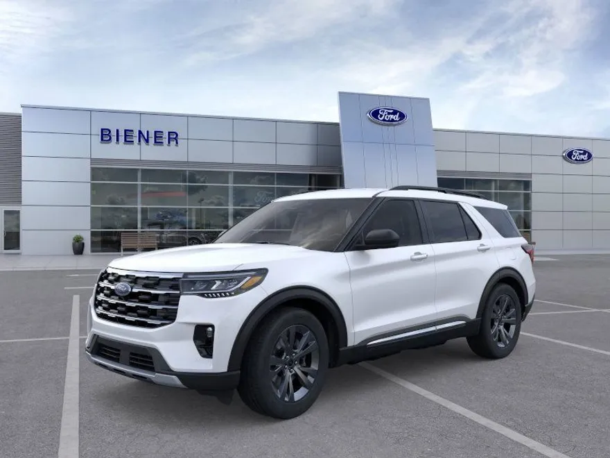 2025 Ford Explorer photo 1