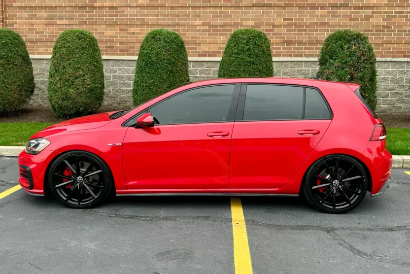 2020 Volkswagen Golf GTI SE Autobahn photo 1