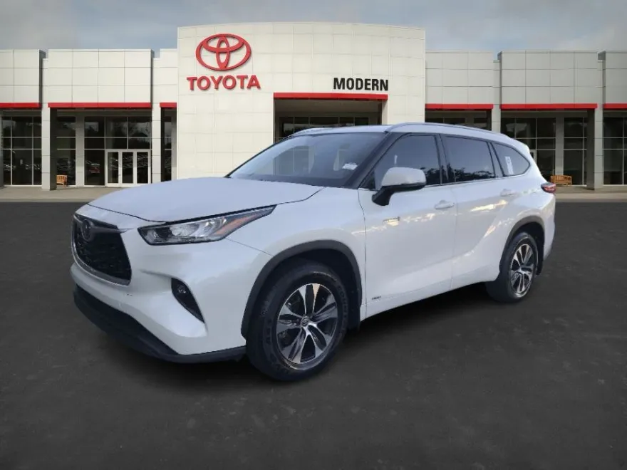 2020 Toyota Highlander Hybrid XLE photo 1