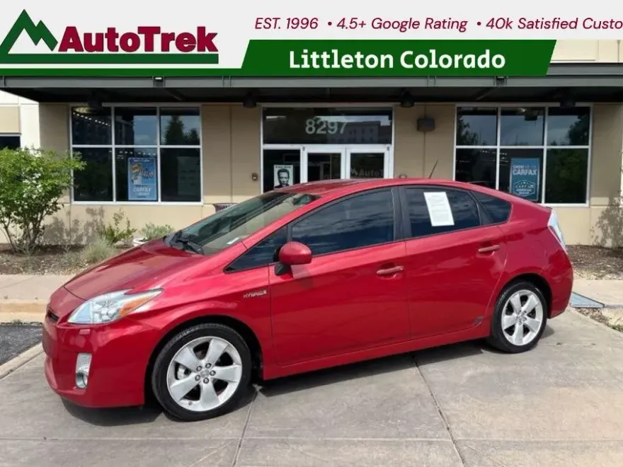 2010 Toyota Prius V photo 1