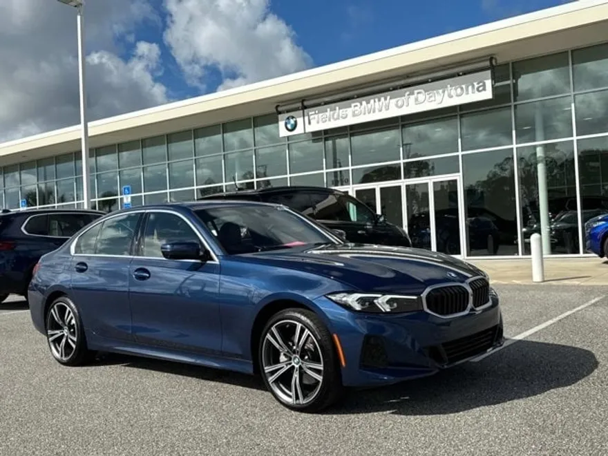 2024 Bmw 330i photo 1