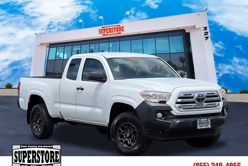 2018 Toyota Tacoma SR photo 1