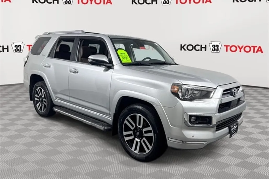 2022 Toyota 4Runner Limited photo 1