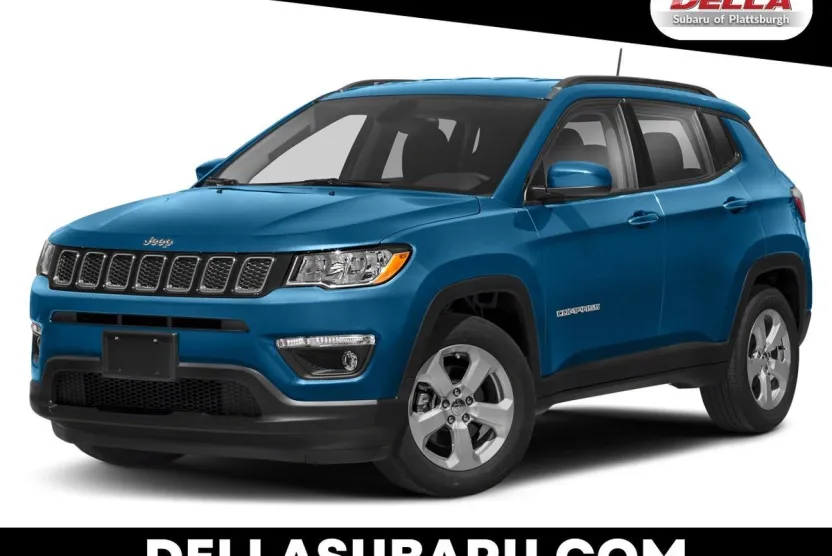 2018 Jeep Compass Latitude photo 1