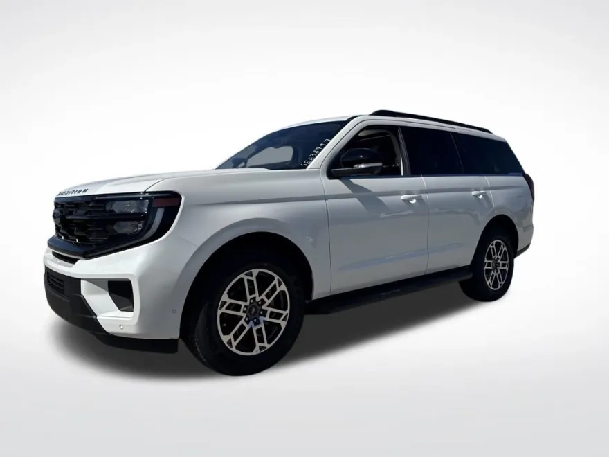 2025 Ford Expedition photo 1