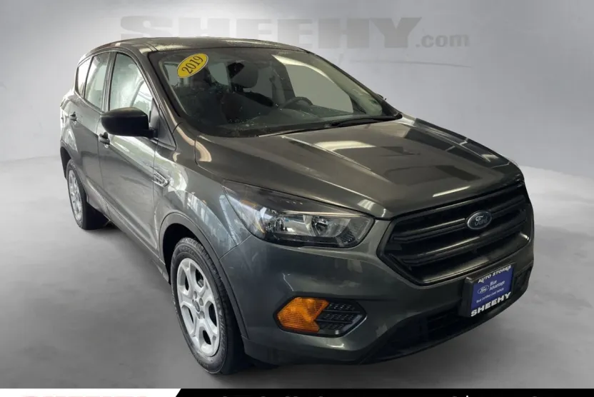 2019 Ford Escape S photo 1