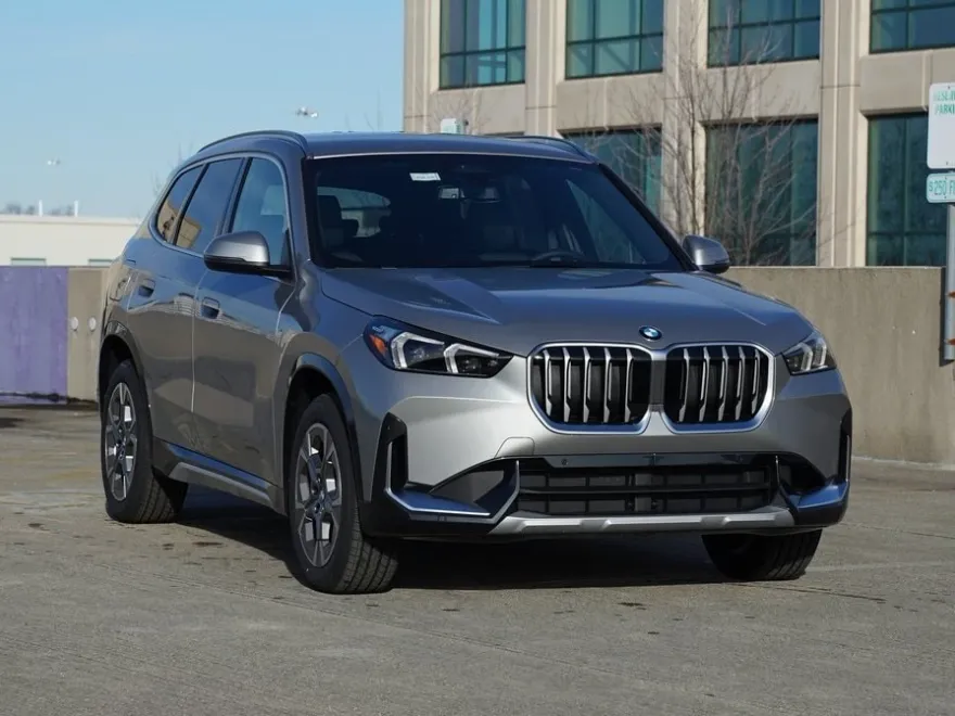 2025 Bmw X1 XDrive28i photo 1