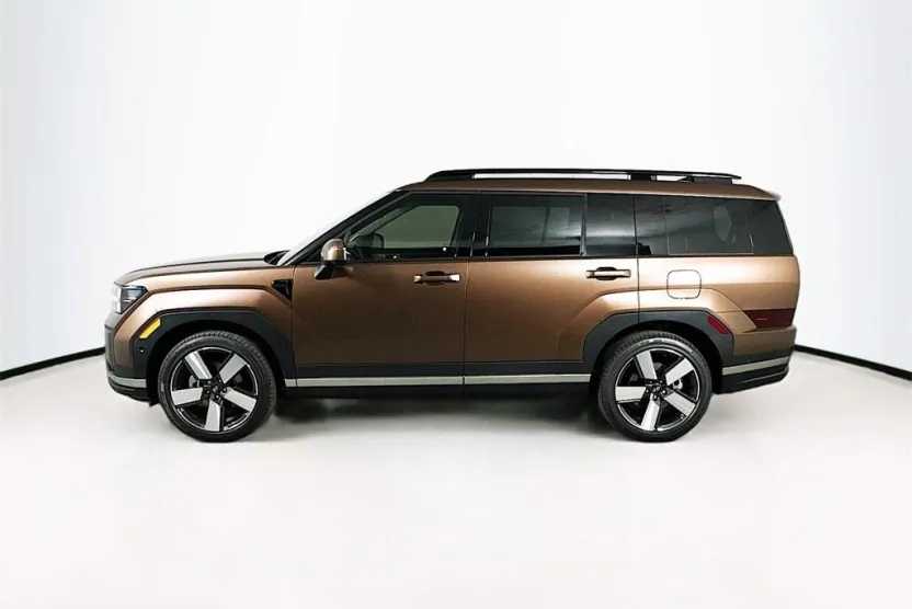 2025 Hyundai Santa Fe Limited photo 1