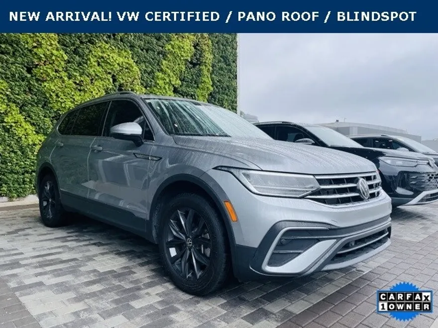 2022 Volkswagen Tiguan SE photo 1