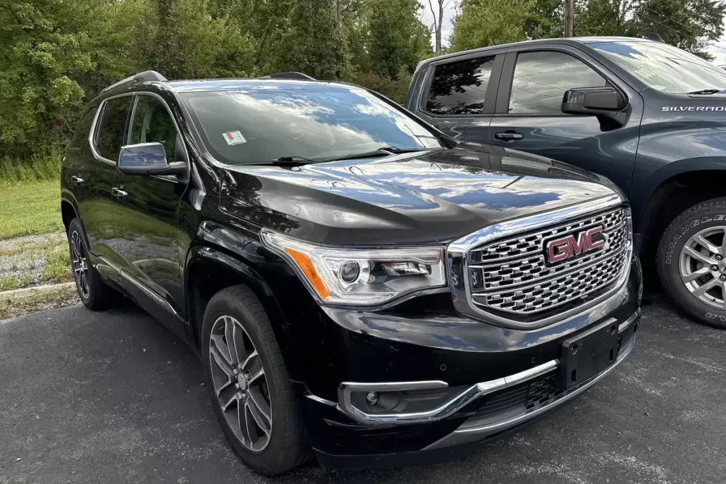 2019 Gmc Acadia Denali photo 1