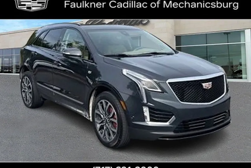 2022 Cadillac XT5 Sport photo 1