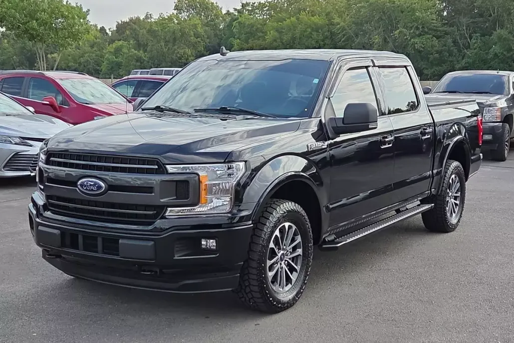 2020 Ford F-150 XLT photo 1