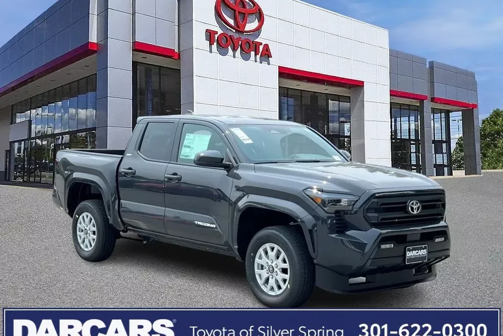 2025 Toyota Tacoma SR5 photo 1