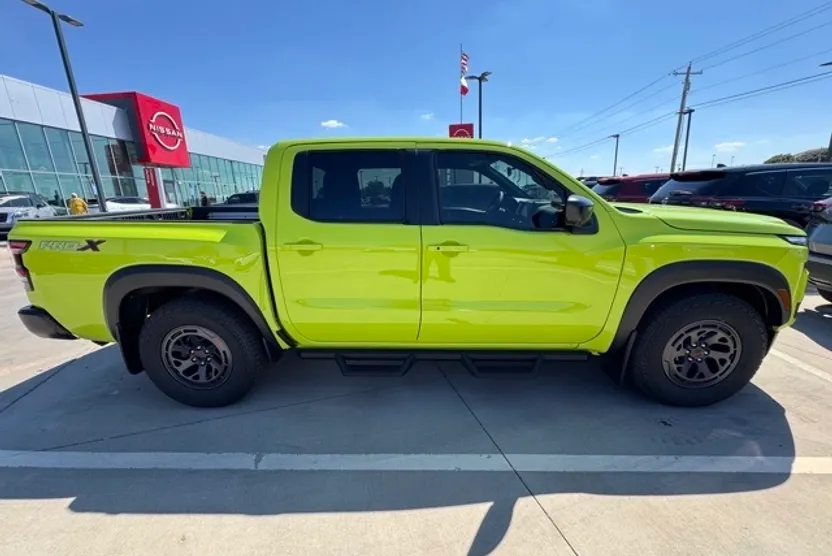2026 Nissan Frontier PRO-X photo 1
