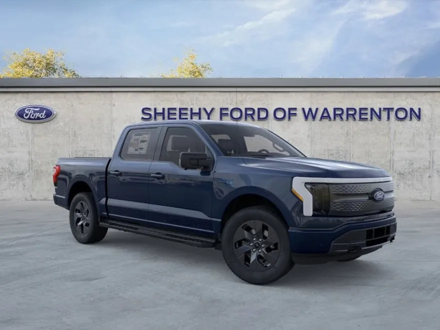 2025 Ford F-150 Lightning photo 1