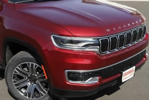 2024 Jeep Wagoneer photo 2