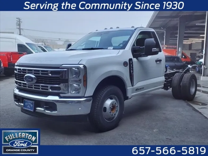 2024 Ford F-350 XLT photo 1