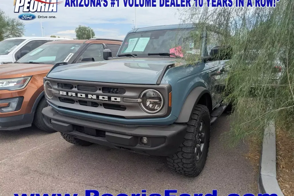 2023 Ford Bronco Big Bend photo 1