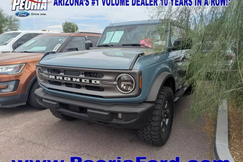 2023 Ford Bronco Big Bend photo 1