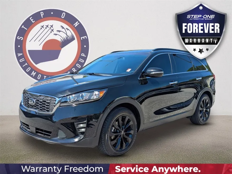 2020 Kia Sorento S photo 1