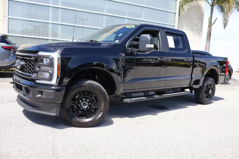 2024 Ford F-250 XL photo 1