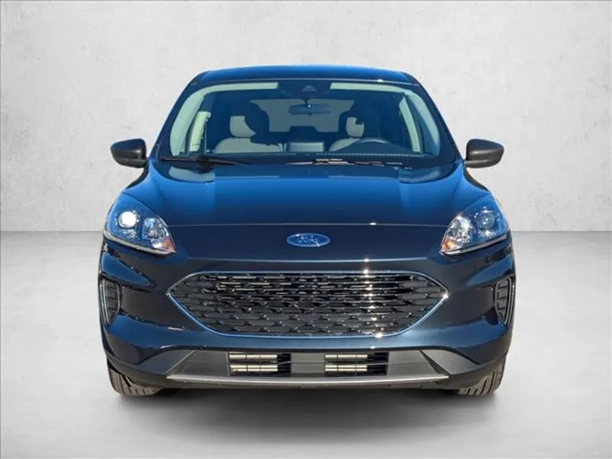 2022 Ford Escape SE photo 1