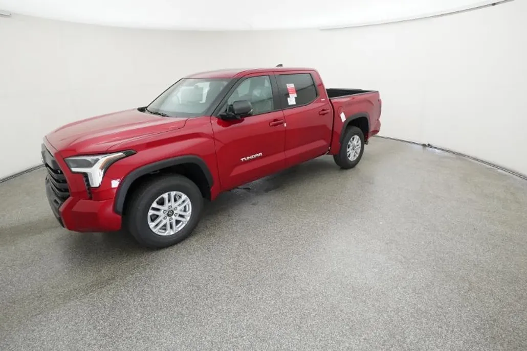 2026 Toyota Tundra SR5 CrewMax photo 1